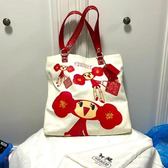 coach bags under $125